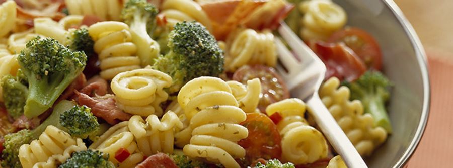 recipe image Pasta with broccoli, pesto and chilli