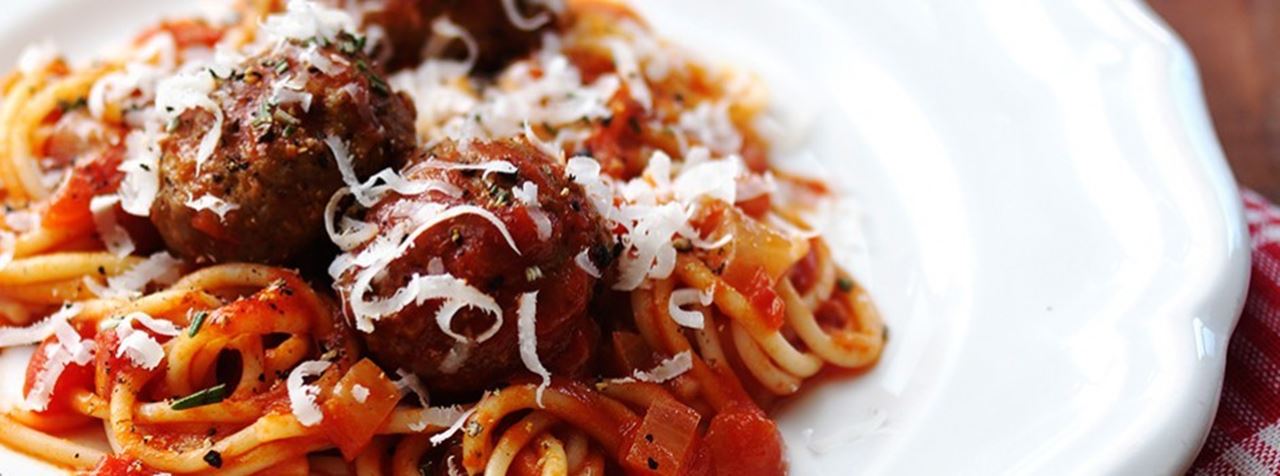 One-pan Spaghetti & Meatballs